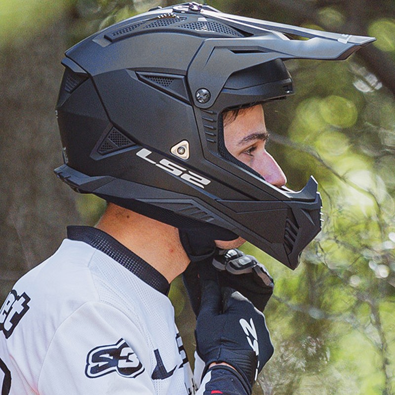 CASCO LS2 FAST II BLACK MATT