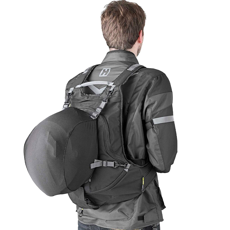 MOCHILA PORTACASCOS GIVI EA104C