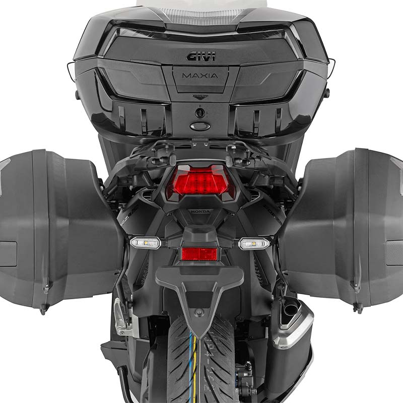 KIT DE FIJACION MALETAS LATERALES GIVI PLX1186 HONDA FORZA 750