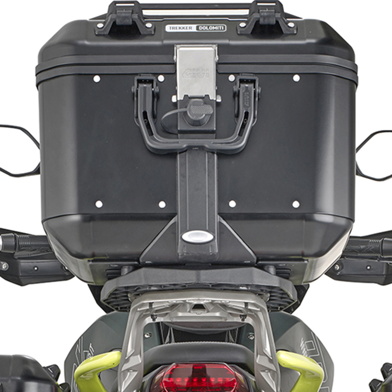 KIT DE FIJACIÓN POSTERIOR GIVI SR8717 BENELLI TRK 702