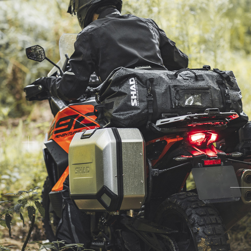 BOLSA TRASERA Y MOCHILA SHAD SW80  IMPERMEABLE X0SW80 | Bolsas de moto | %brands%