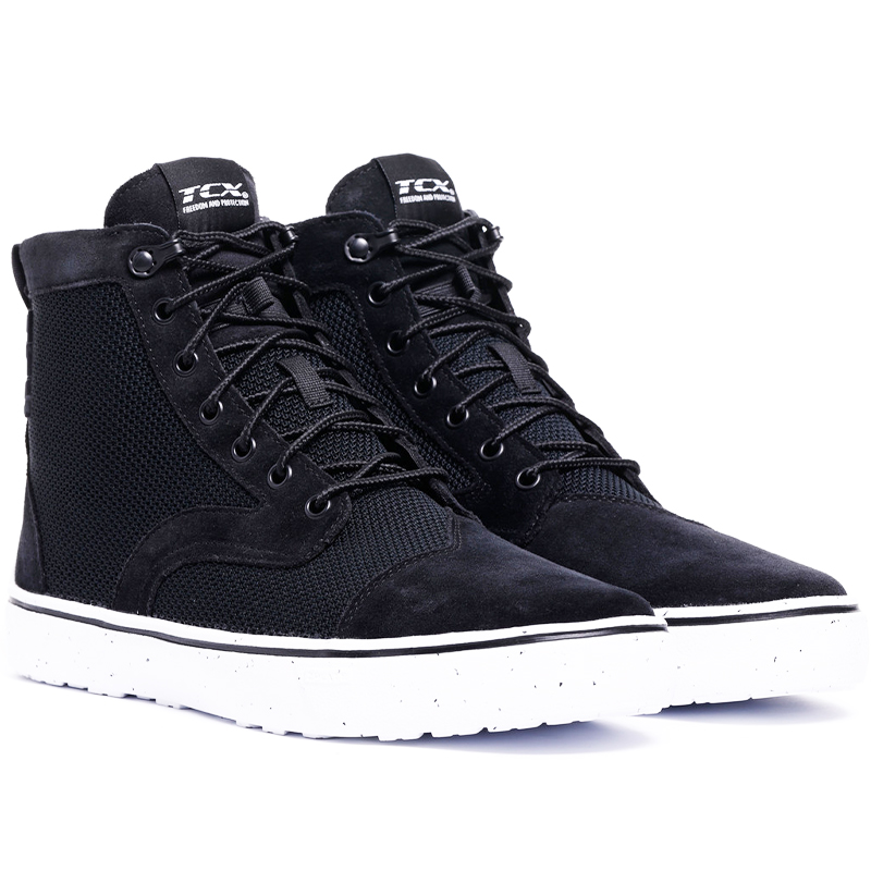 ZAPATILLAS TCX DARTWOOD TEX BLACK/WHITE