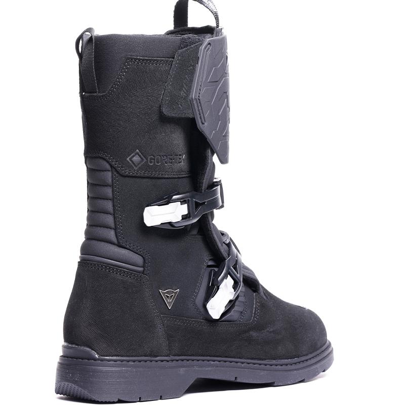 BOTAS DAINESE OVERYOND XT GORE-TEX BLACK/BLACK