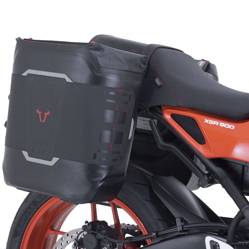 PACK DE ALFORJAS SW-MOTECH LEGEND GEAR WP Y SOPORTES V-LOC YAMAHA XSR900 BC.SYS.06.932.32000 | Alforjas de moto | %brands%