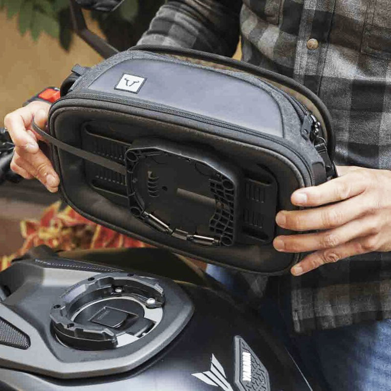 BOLSA SOBREDEPOSITO SW-MOTECH LEGEND GEAR LT4 BC.TRS.00.413.20000 | Bolsas de moto | %brands%