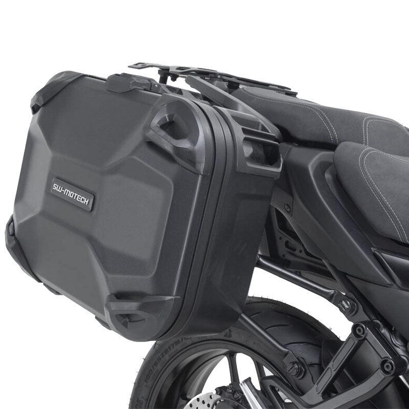 PACK MALETAS LATERALES + SOPORTES SW-MOTECH DUSC YAMAHA KFT.06.597.65000/B | Maletas laterales de moto | %brands%
