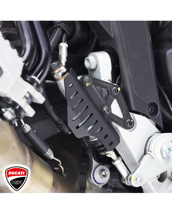PROTECTOR DE LA BOMBA DE FRENO TRASERO CROSSPRO DUCATI DESERT X NEGRA | Otros protectores de moto | %brands%