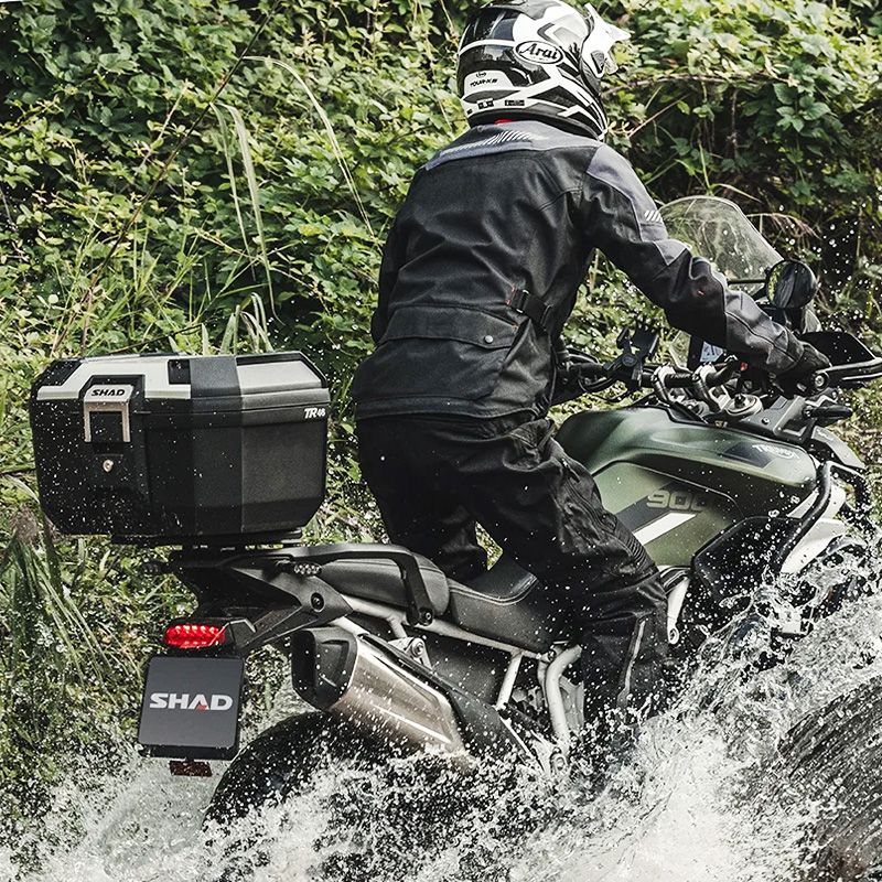 BAUL SHAD TOP CASE TR46 TERRA ALUMINIO | Top Case de moto | %brands%