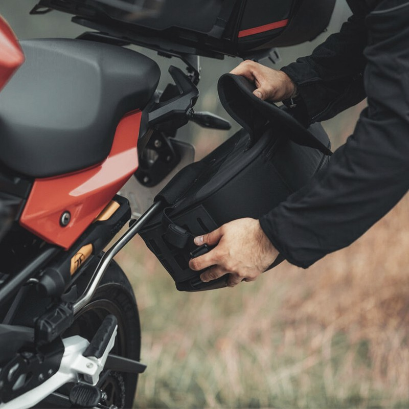 PACK SW-MOTECH DE ALFORJAS Y SEPARADORES PRO BLAZE H KAWASAKI BC.HTA.08.740.38900 | Alforjas de moto | %brands%