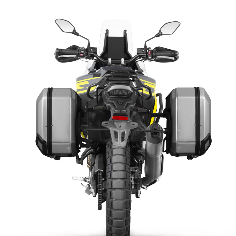 KIT DE FIJACION MALETAS LATERALES SHAD 4P V0DS854P VOGE DS800 RALLY | Fijaciones Maletas de moto | %brands%