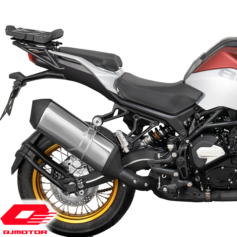 KIT DE FIJACIÓN POSTERIOR SHAD Q0SR82ST QJMOTOR SRT 800/SRT 800 X | Fijaciones Top Case de moto | %brands%