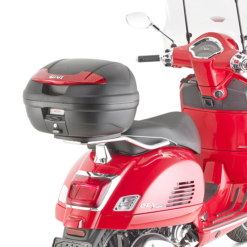 KIT DE FIJACIÓN POSTERIOR GIVI SR5620CR PIAGGIO VESPA GTS 310/300/125-SUPER-SUPER SPORT | Fijaciones Top Case de moto | %brands%